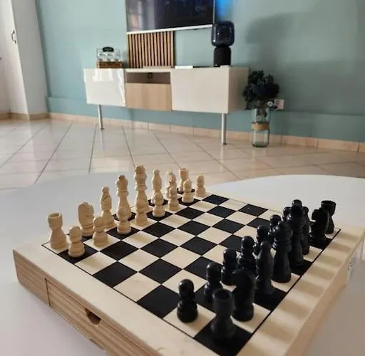 Hébergement de vacances Maison Cosy Et Décorée Avec Goût à La Campagne Severac